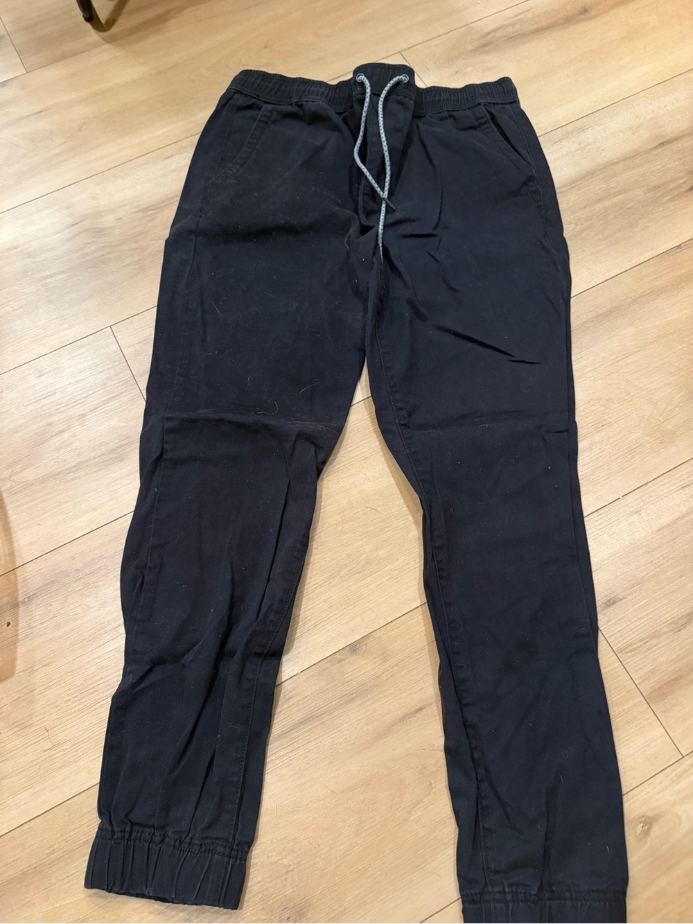 Men's Black Drawstring Jogger pants medium Aeropostale